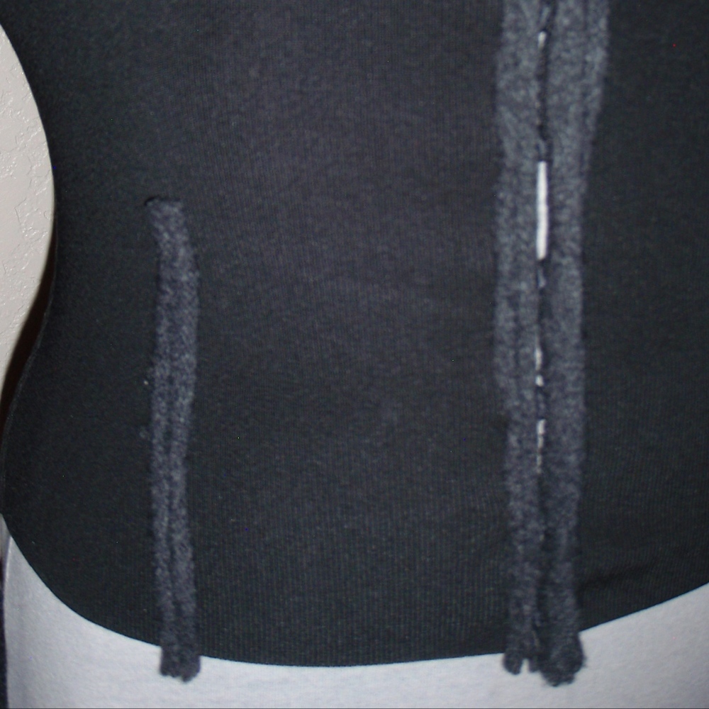 Moschino Cropped Lace & Wool Wide Cuff Top - Picture 6 of 6